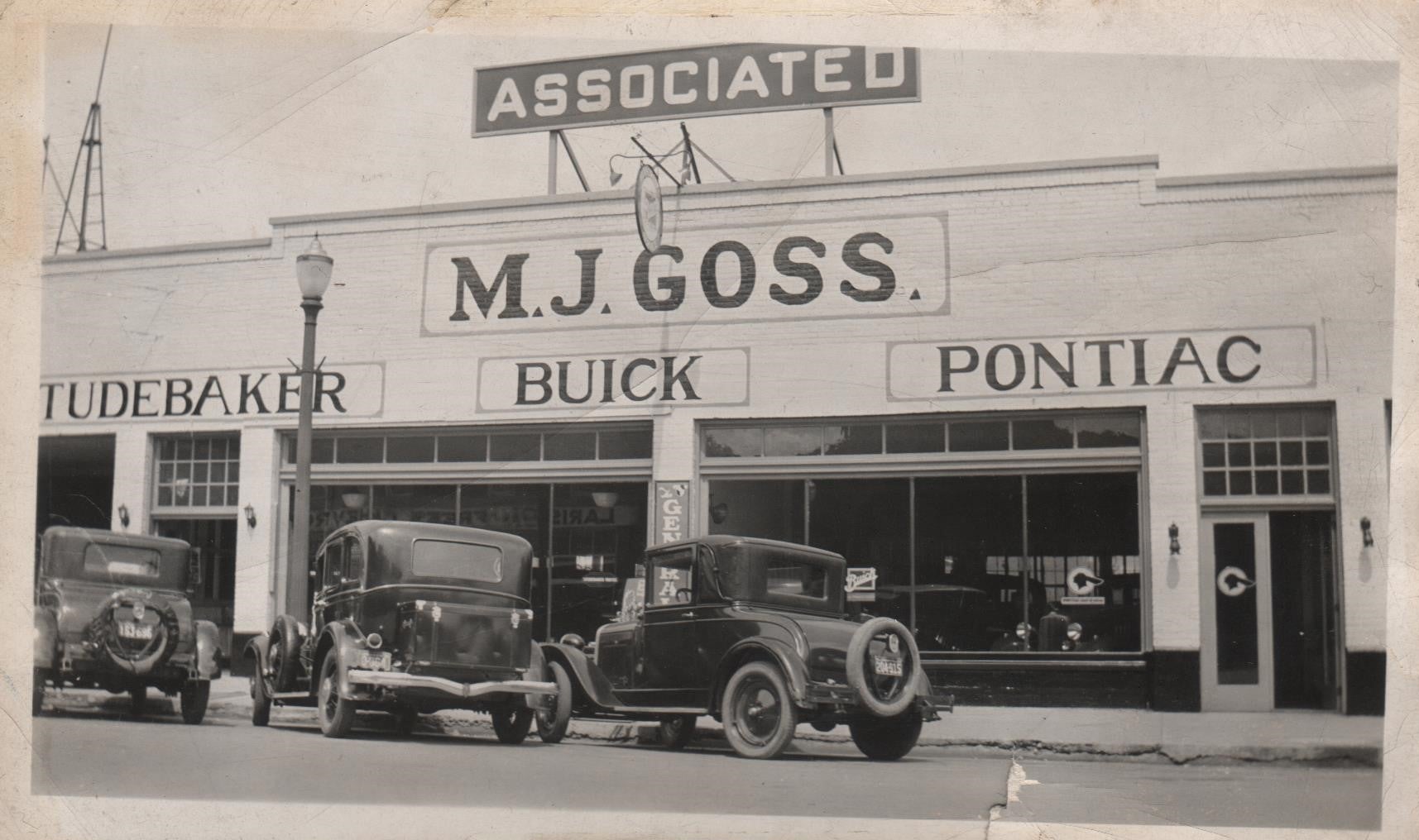 Small Town Success M.J. Goss Motor Company in La Grande Ore